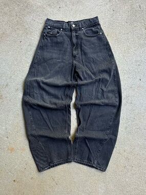 BDG Urban Outfitters High Rise Extreme Baggy Jeans Size 28
